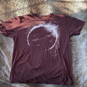 Red apt.9 graphic Constellation Tee